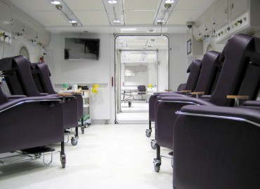 Quad Lock Hyperbaric Chambers